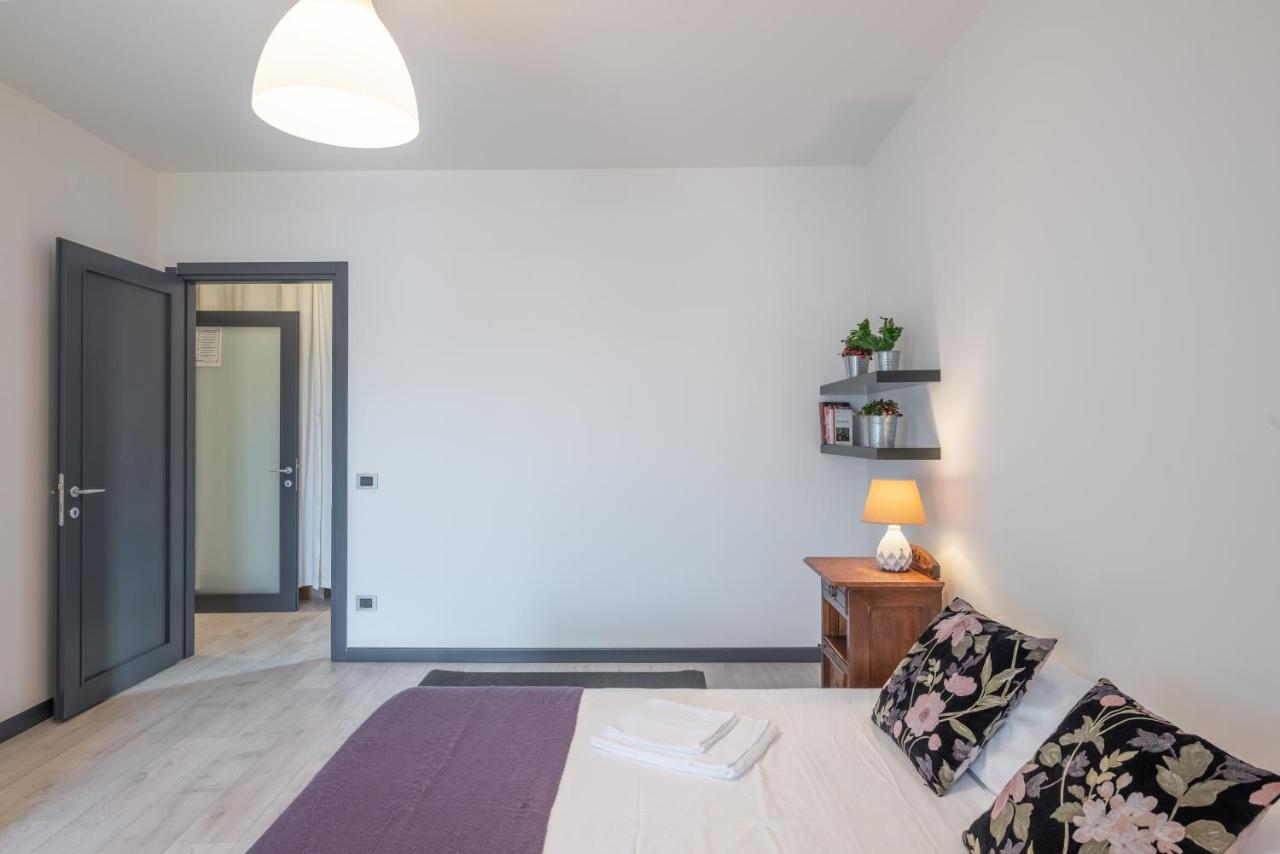 Cappella Degli Scrovegni Grey Apartment